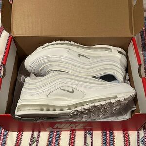 Brand New White Nike Air Max 97 Size 11.5